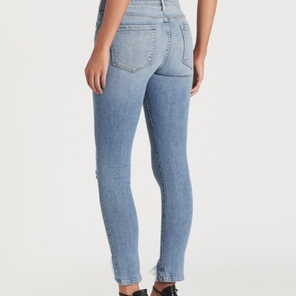 Frame Jeans - Picture 4 of 11
